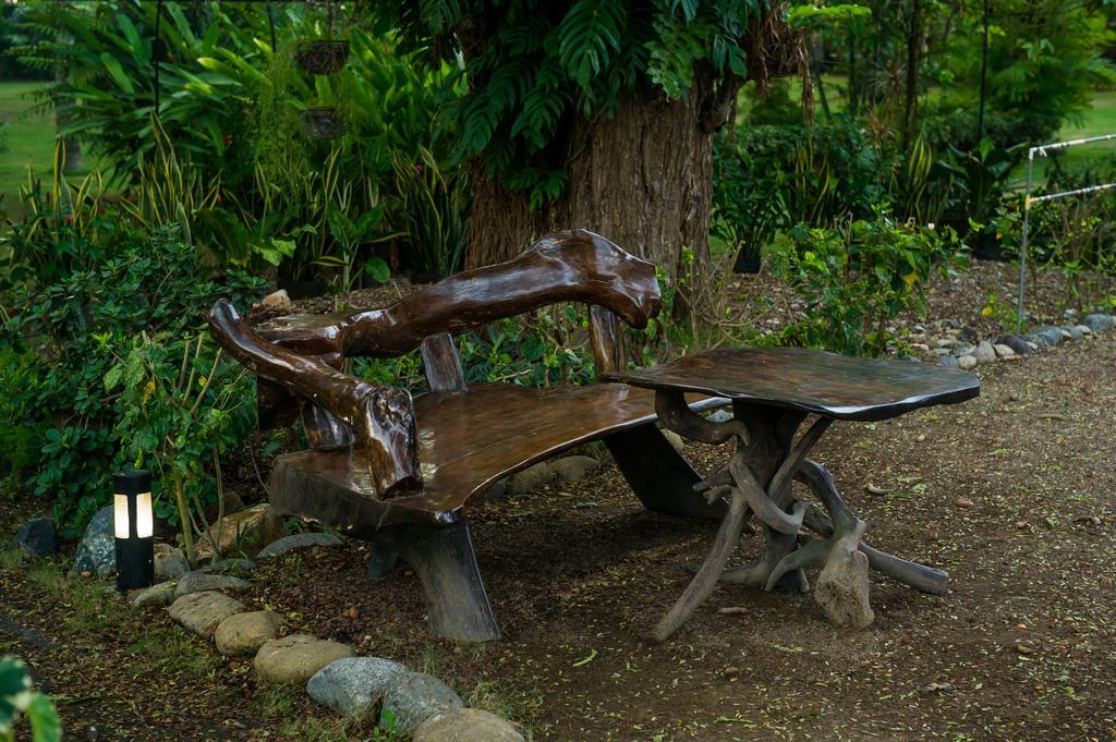 Balay Tuko Garden Inn Puerto Princesa Exterior foto